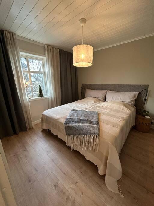 Ny Laegenhet I Vesene Apartment Ljung Exterior foto