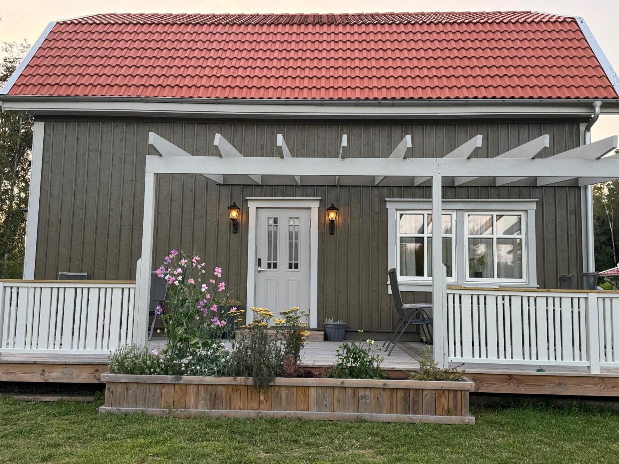 Ny Laegenhet I Vesene Apartment Ljung Exterior foto
